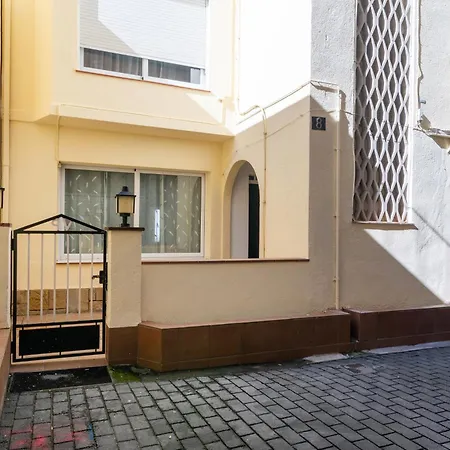Apartamento Pisos Plaza Paris Lloret de Mar