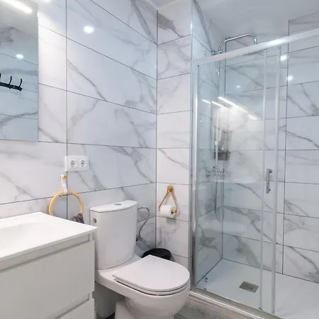 Pisos Plaza Paris Apartment Lloret de Mar